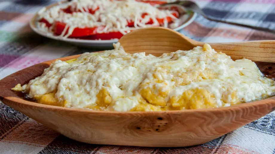 Качамак по рецепта от тефтера на баба