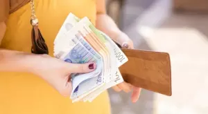 За какво си струва да харчите парите си според зодията