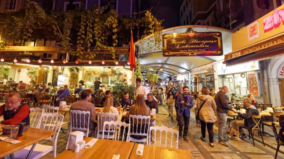 Турция иска да забрани механите