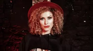 Валентина: Новата ми песен е ода на страстта (ВИДЕО)