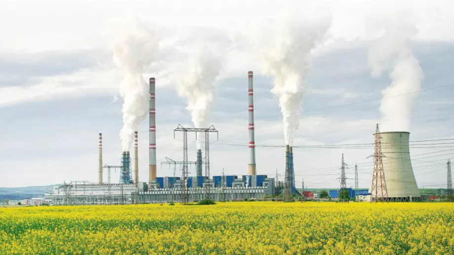 Държавните и американските централи заместват студения резерв