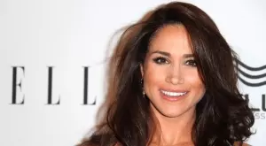 Меган Маркъл скандализира с разголена рокля (СНИМКА)