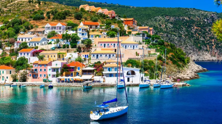 Украинските бежанци бягат от България в Гърция заради по-високо заплащане