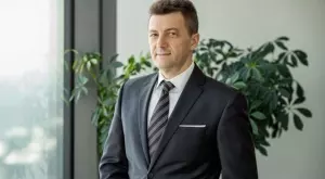  {{ otherArticle[0].article.title }} 