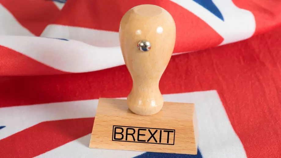 Очаквано: Brexit удря британската икономика много по-лошо от пандемията