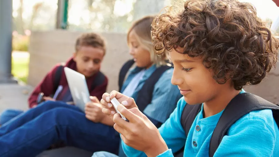 Българска мобилна игра развива креативността на децата (ВИДЕО)