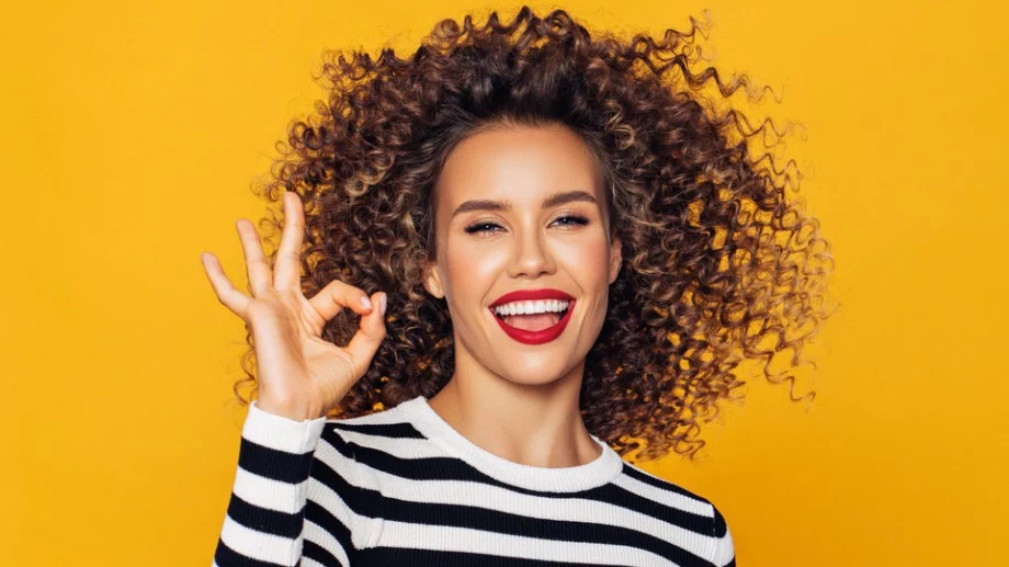 Виц на деня: Отишъл един на екскурзия 