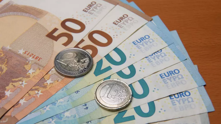 Приемане на еврото: Как ще се променят цените?