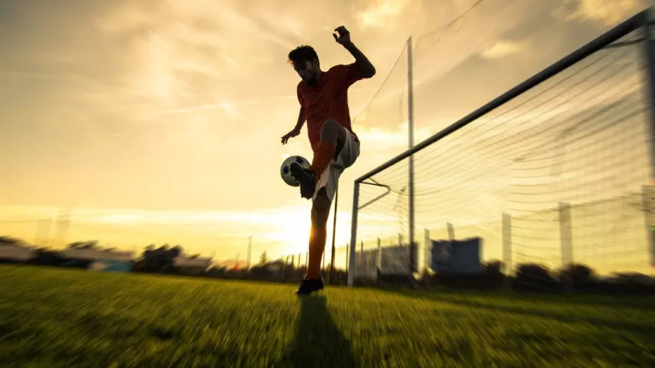  Какво трябва да знаете, когато избирате мъжки футболни обувки?