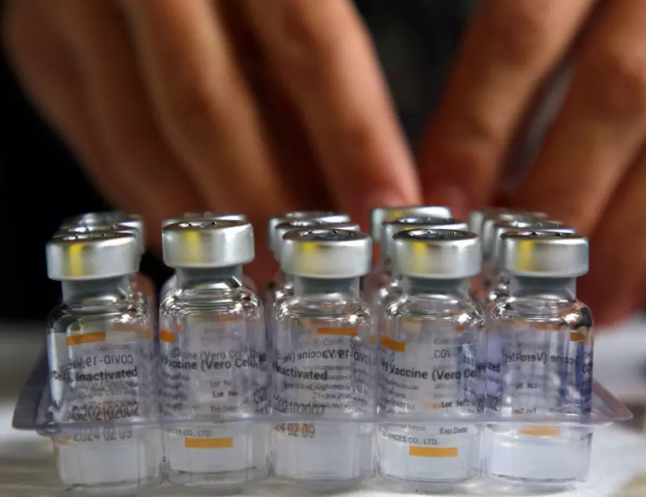 Германците като цяло не одобряват ваксинираните срещу коронавирус да са привилегировани