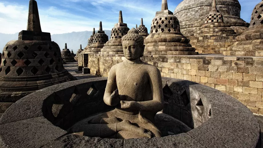 Индонезия пристига в София