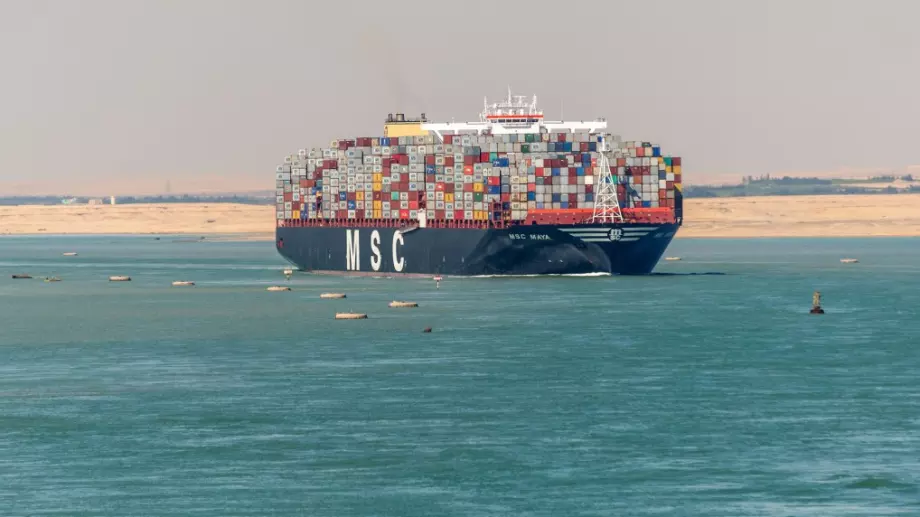 Суецкият канал счупи рекорд по приходи