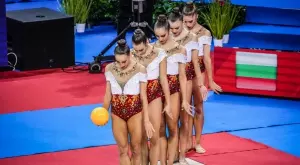 Ансамбълът ни по художествена гимнастика постави световен рекорд (ВИДЕО)