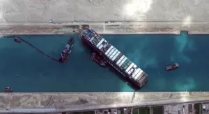 Конфискуваха кораба, който блокира Суецкия канал