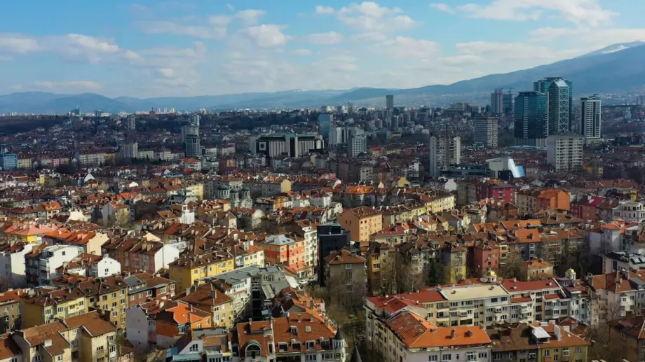 България сред лидерите в ЕС по дял от хората, живеещи в собствено жилище