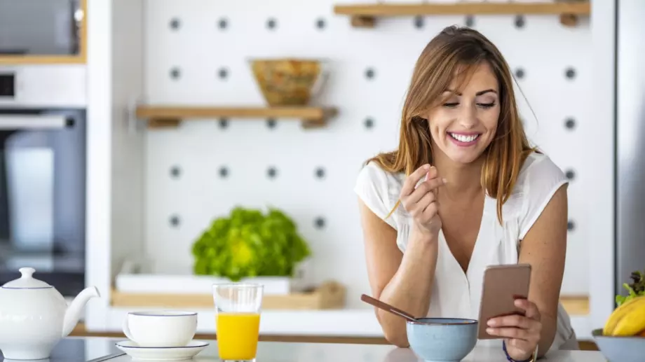 Избор на мебели за кухненската зона: артистично изпълнение или обикновено задължение 