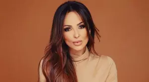 Вижте погачата на внучката на Глория (СНИМКИ)