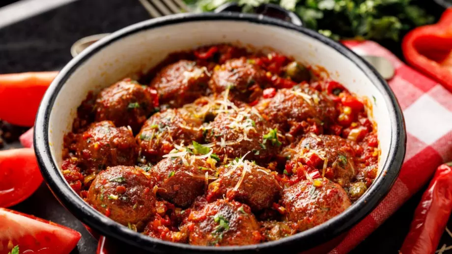 Вкусни мариновани кюфтета