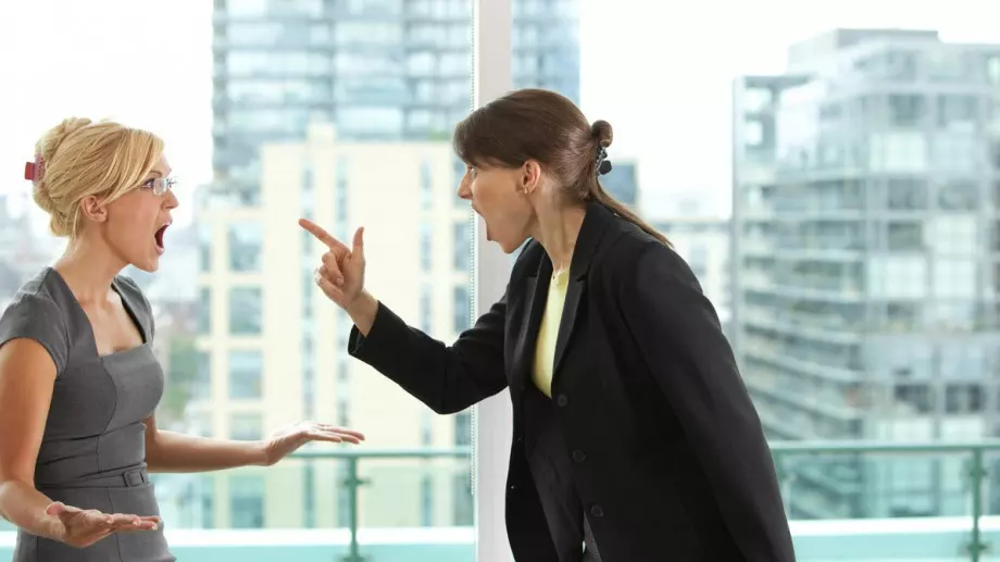 Най-темпераментните зодии, които избухват лесно