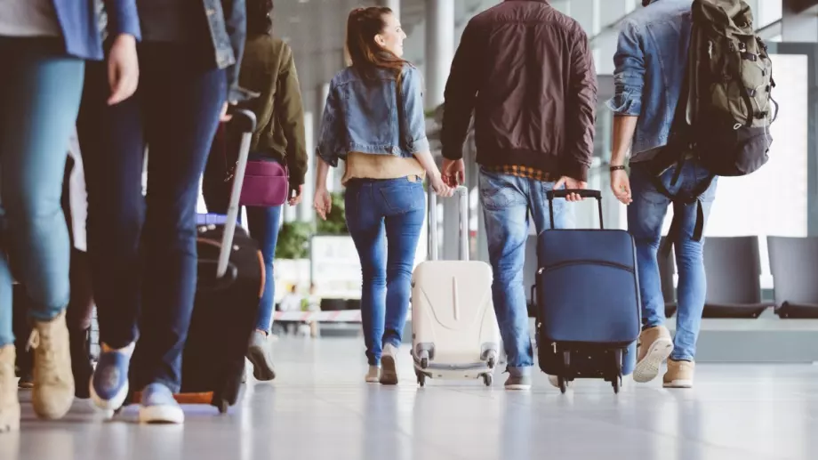 ЕС препоръчва 9-месечна валидност на ваксината срещу COVID-19 за пътуване