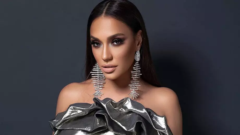 Ето я Мария Илиева след раждането (СНИМКИ)