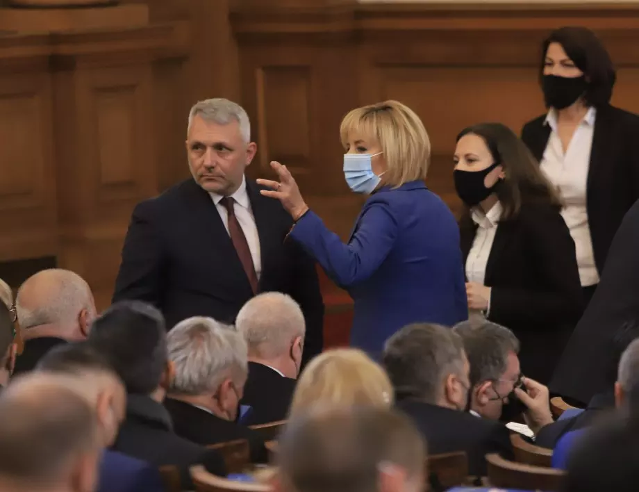Спор в парламента за актуализацията на бюджета и изслушванията на министри