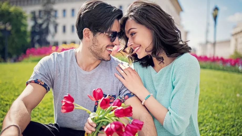 Любовен уикенд хороскоп за 24-25 април