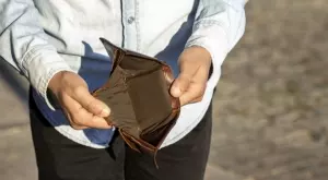 Без социалните трансфери от държавата 44% от българите са под прага на бедност