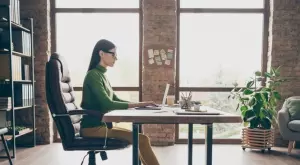 Растенията в офиса оказват положително въздействие на служителите