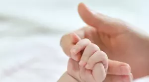 70-годишна жена роди 