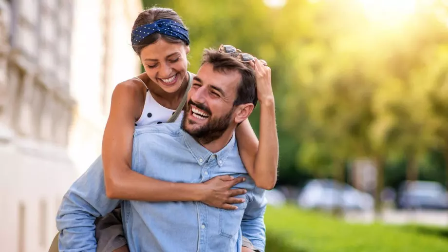 Любовен уикенд хороскоп  за 8-9 май