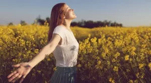 15 мантри, които ще ви накарат да заобичате себе си