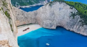 4 изумителни плажа, които трябва да посетите