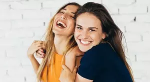 Женски виц за 20 март, 2024 г.: Скъпи, вярно ли е