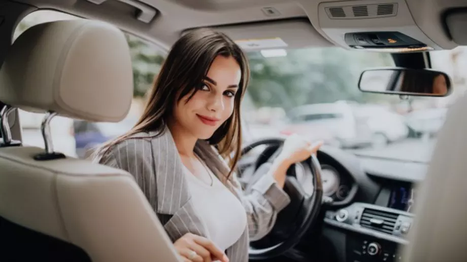 Бърз кредит за покупка на автомобил – има ли рискове?