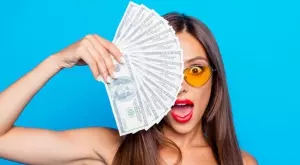 Зодиите, които ще забогатеят през май