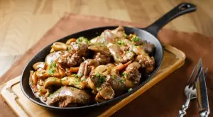 Пържен черен дроб с гъби