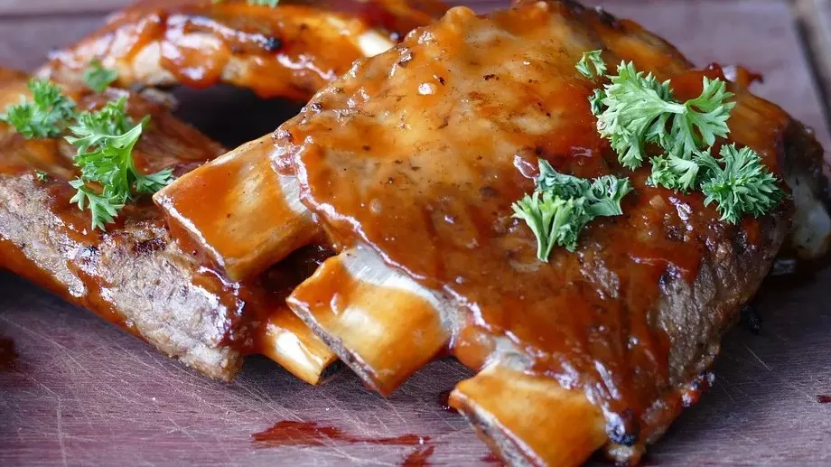 Уникално вкусни печени свински ребра