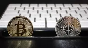 Bitcoin или Ethereum: Коя криптовалута е по-добрата инвестиция?