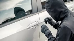 Вижте кои са топ 5 на най-крадените автомобилни части и как да предотвратите кражбата им