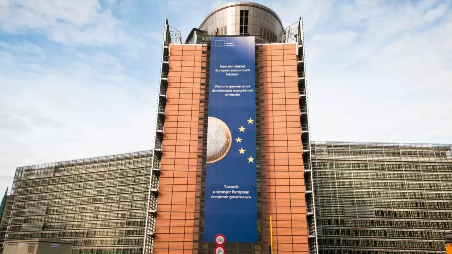 ЕК предлага нов начин за ликвидиране на малки и средноголеми банки