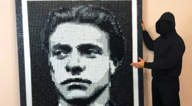 Анонимният художник: Изобразих лика на Васил Левски с 10 000 бутона от стотици клавиатури