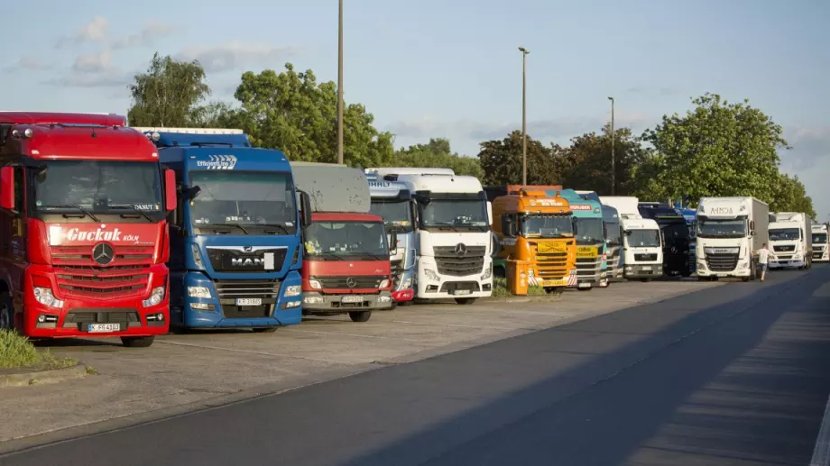 Криза за шофьори и доставчици се задава и в Германия