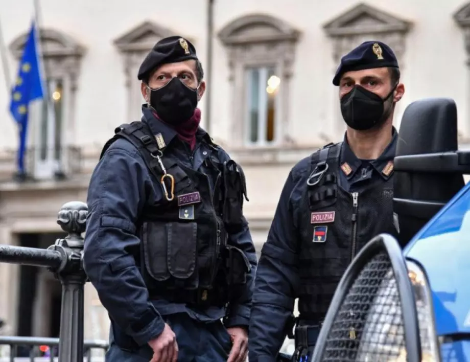 Испания върна на Италия укриващ се мафиотски бос 