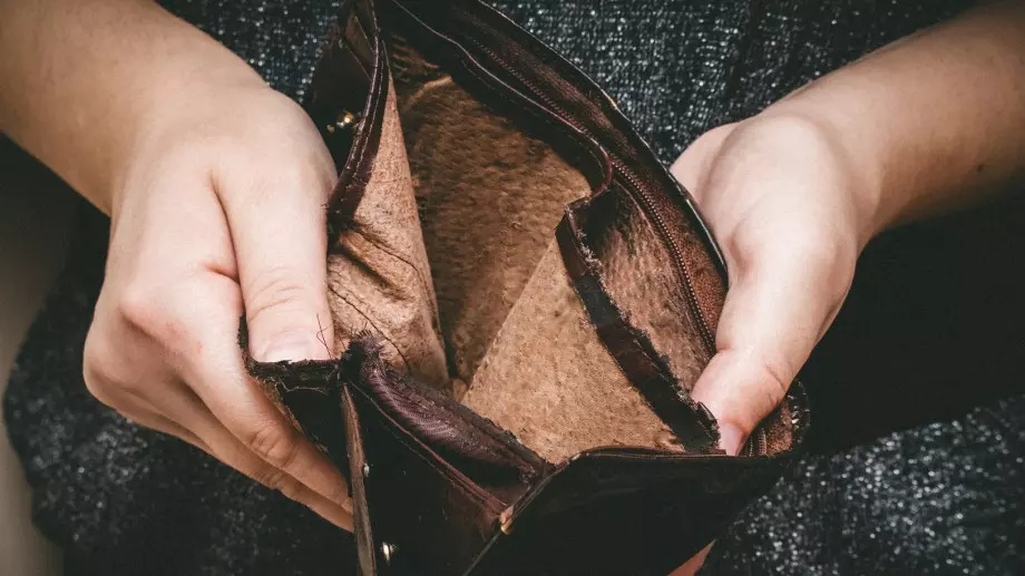 Праг на бедност от 504 лв. през 2023 г. вдига доходите на 770 000 души