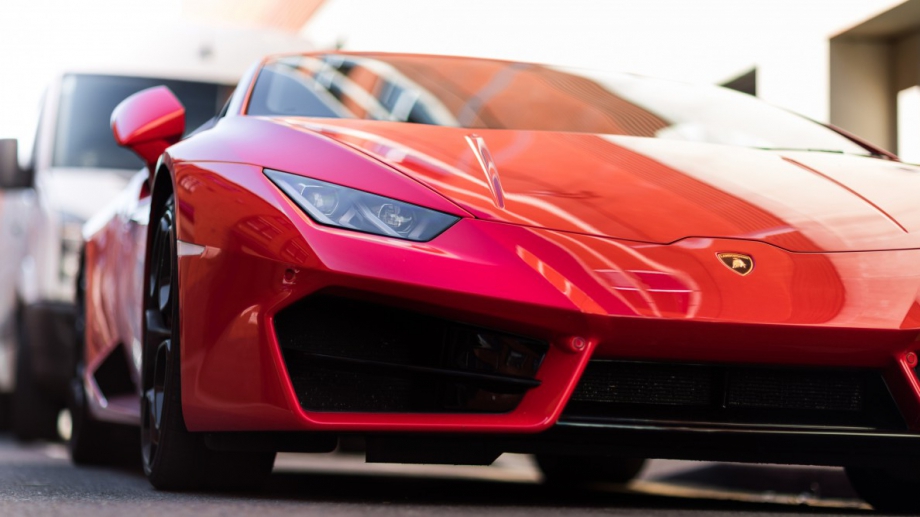 Италианският производител на суперколи Lamborghini обяви че ще пусне на