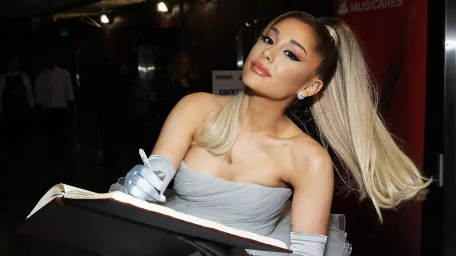 Ариана Гранде взриви мрежата с песен на Азис (ВИДЕО)