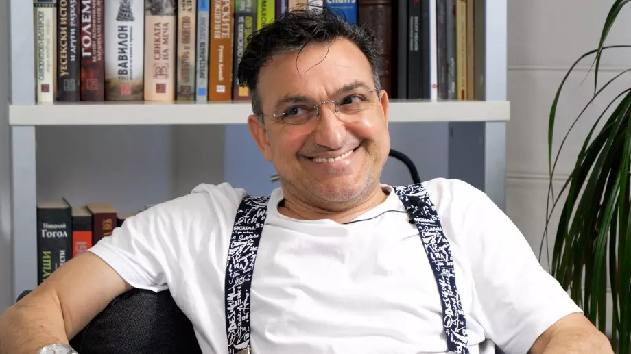 Васил Василев-Зуека: Българите стават все по-лоши, по-завистливи, по-мрачни