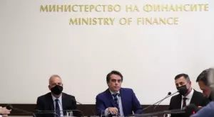 Финансовият министър разпореди проверка на АДФИ