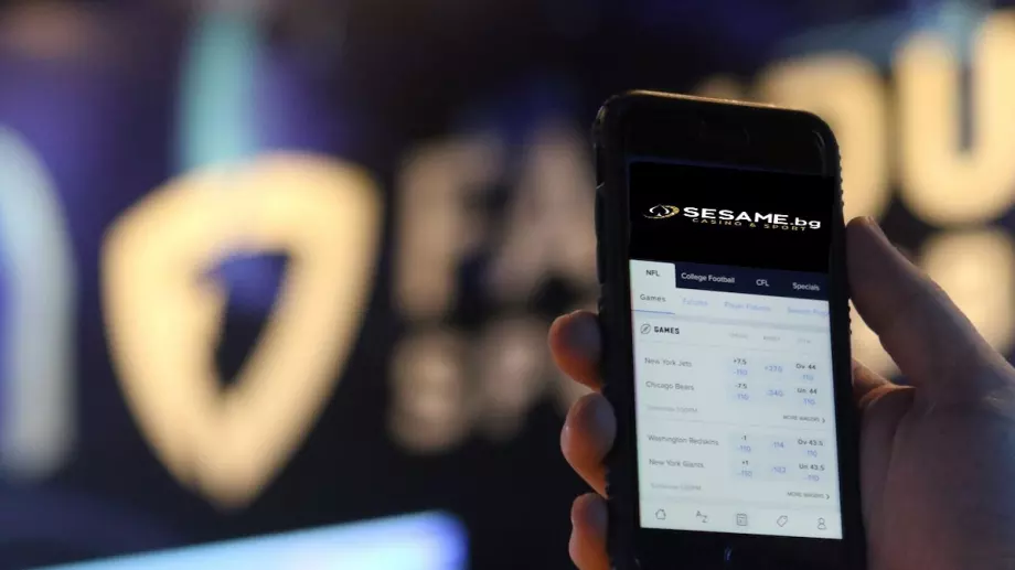 Защо онлайн казината изискват копие от документите ни?